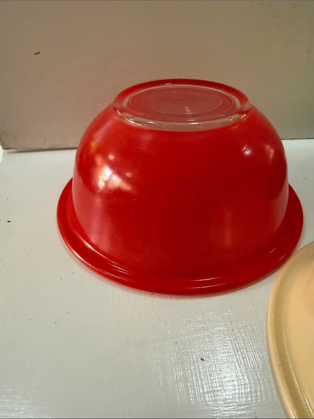 PYREX 3 Total 7” Diameter 3” High Red, Green & Cream Mixing Bowls Set